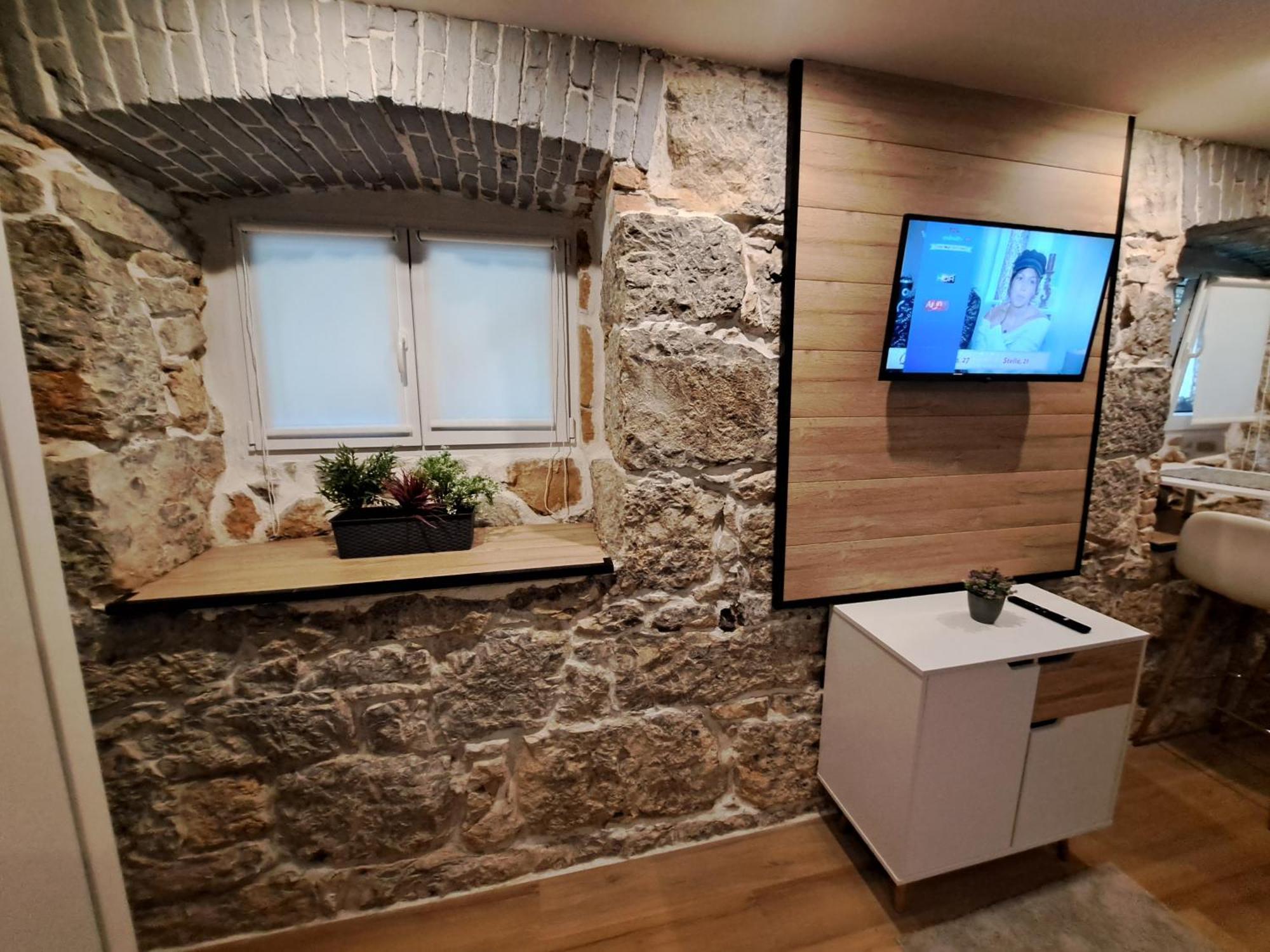 Apartman Barocco Lovran Bagian luar foto