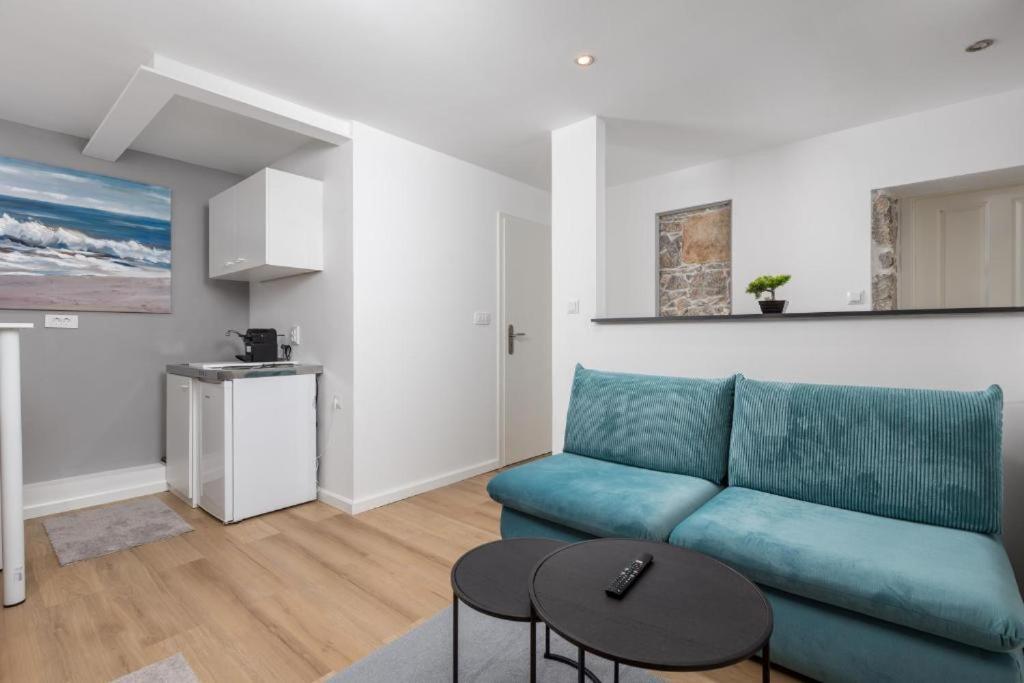 Apartman Barocco Lovran Bagian luar foto